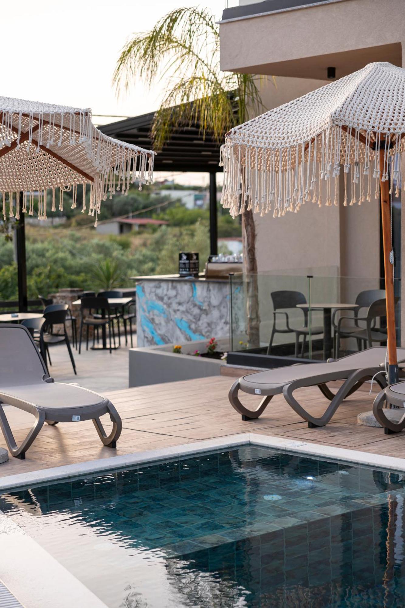 Diol Hotel คซามิล ภายนอก รูปภาพ
